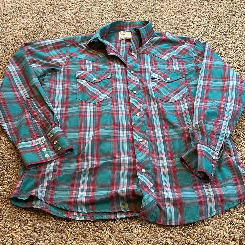 Men’s large Wrangler pearl snap western button down shirt